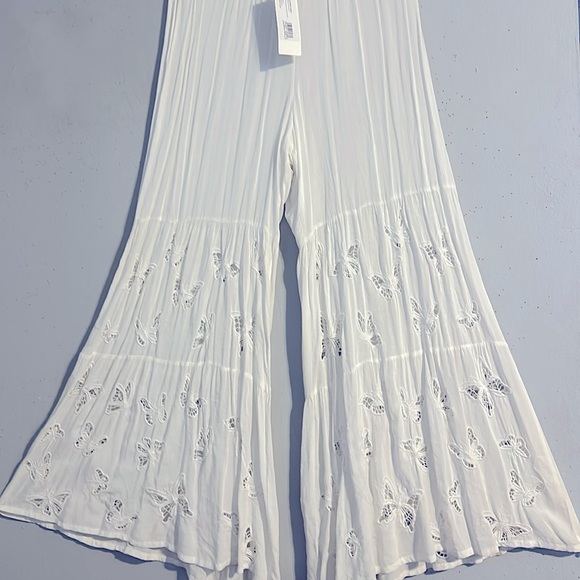 Johnny Was Lupita Eyelets Tiered Pants 2 pieces - Picture 4 of 10